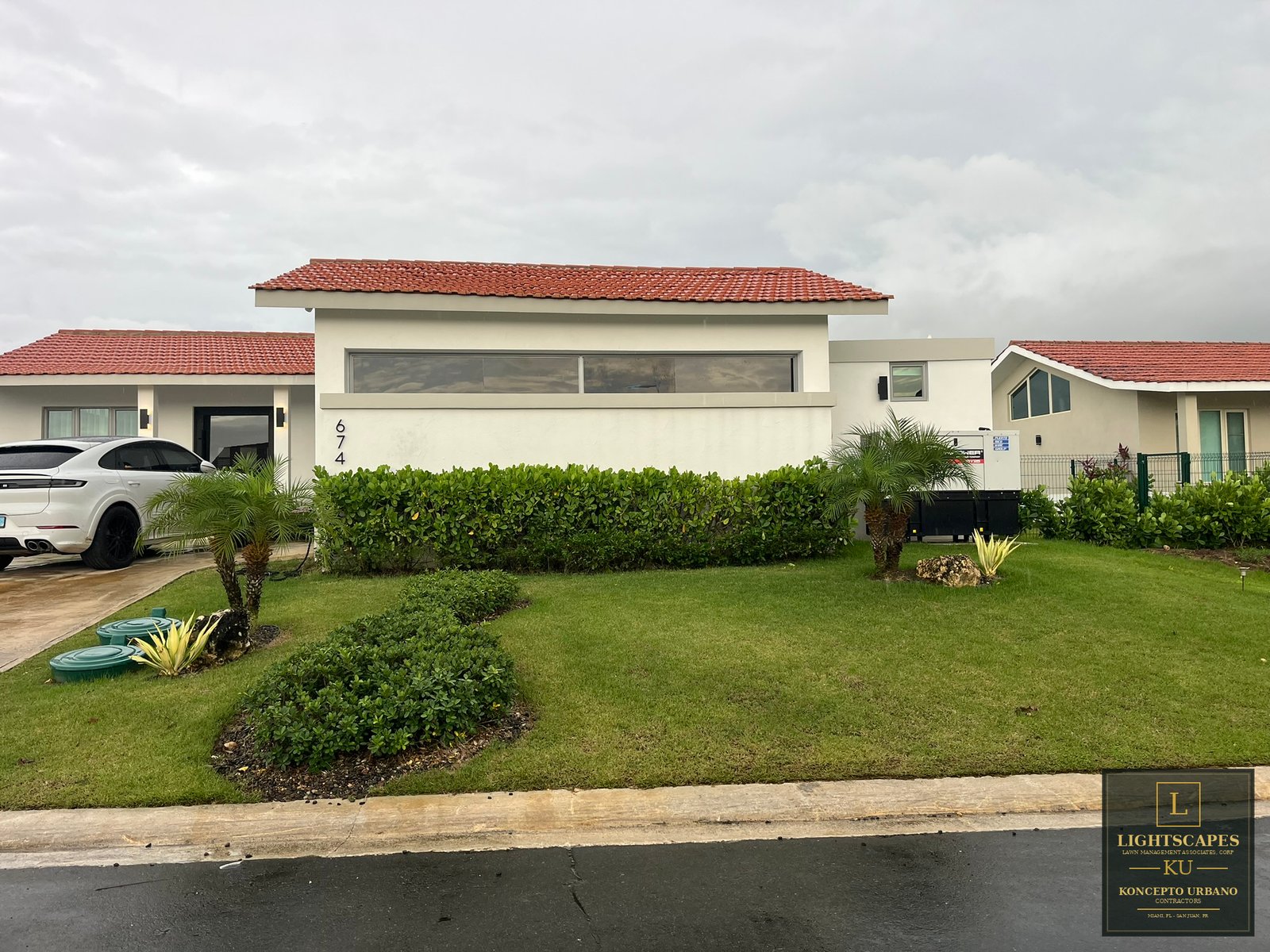 Residential landscape before professional landscape renovation